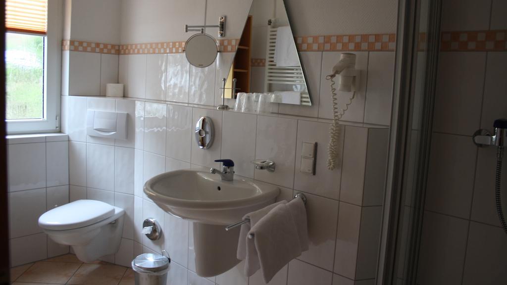 Hotel Garni Elegant Виллинген Экстерьер фото